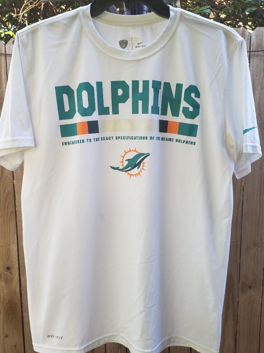 EUC NIKE NFL MIAMI DOLPHINS training dri-fit bright white tee (M)